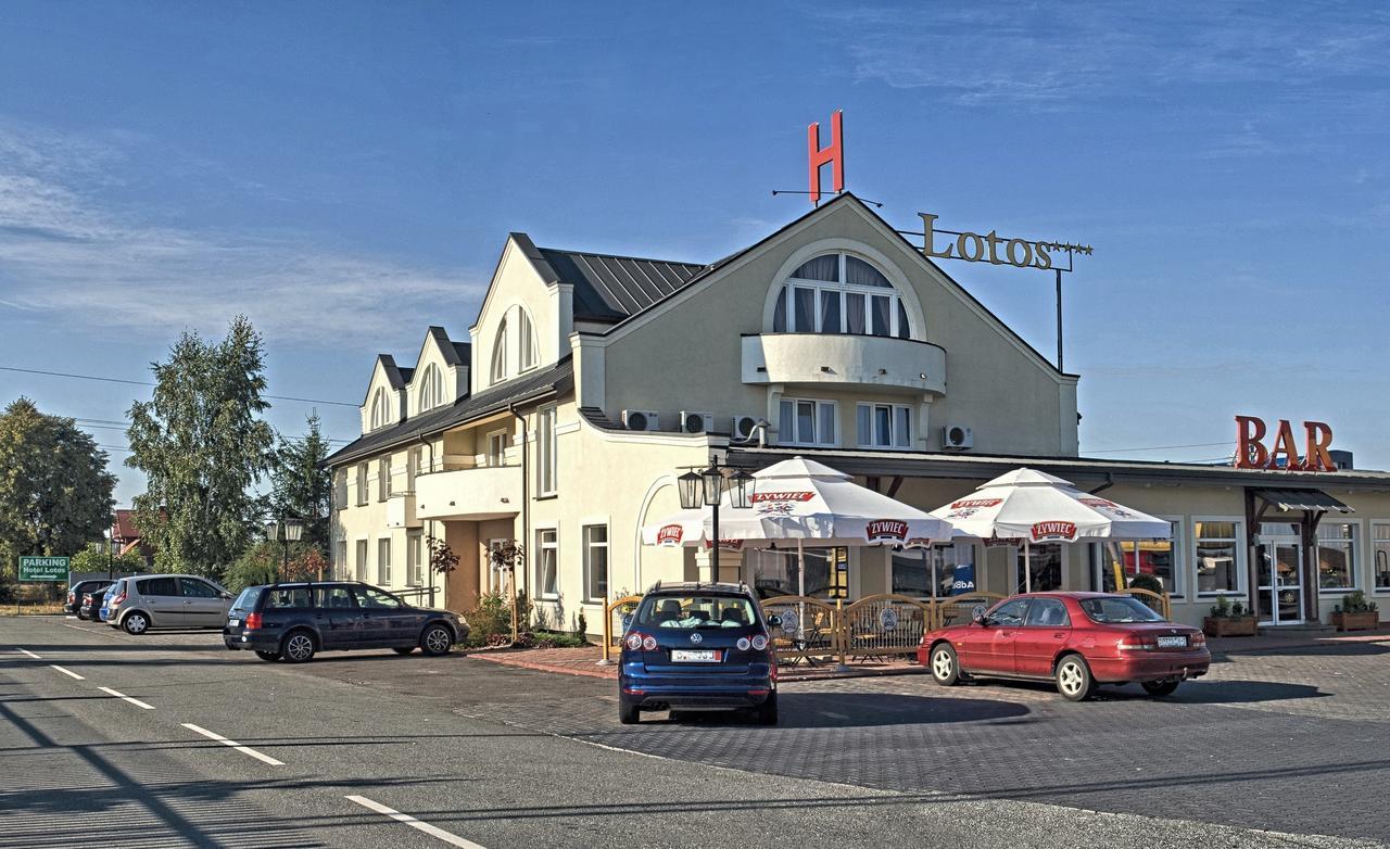 Hotel Lotos Woskrzenice Duze Экстерьер фото